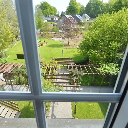 Modern Holiday In With Private Garden Dom wakacyjny Wévercé